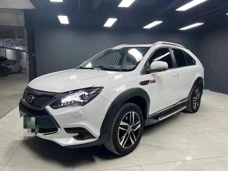 成都15年比亚迪唐2