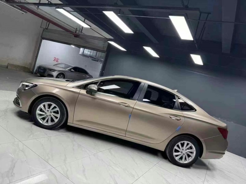 成都18年别克威朗3