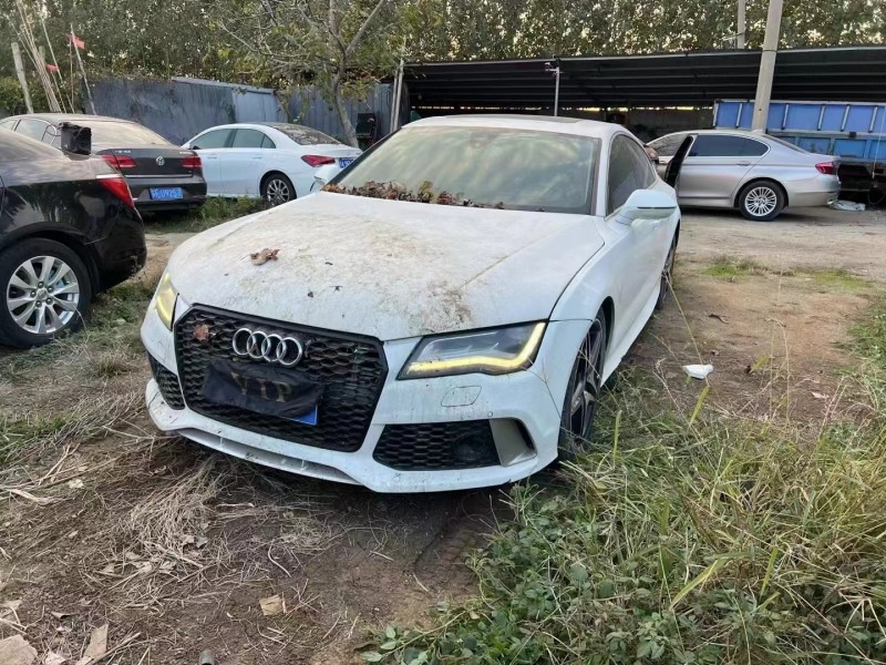 济宁14年奥迪A7L2