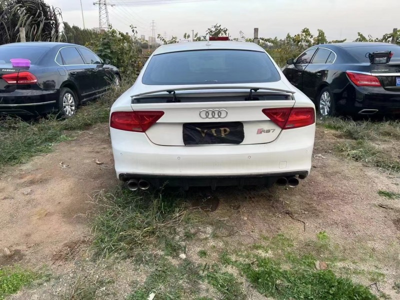 济宁14年奥迪A7L4