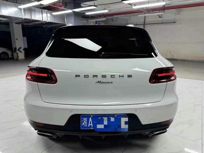 成都18年保时捷Macan3