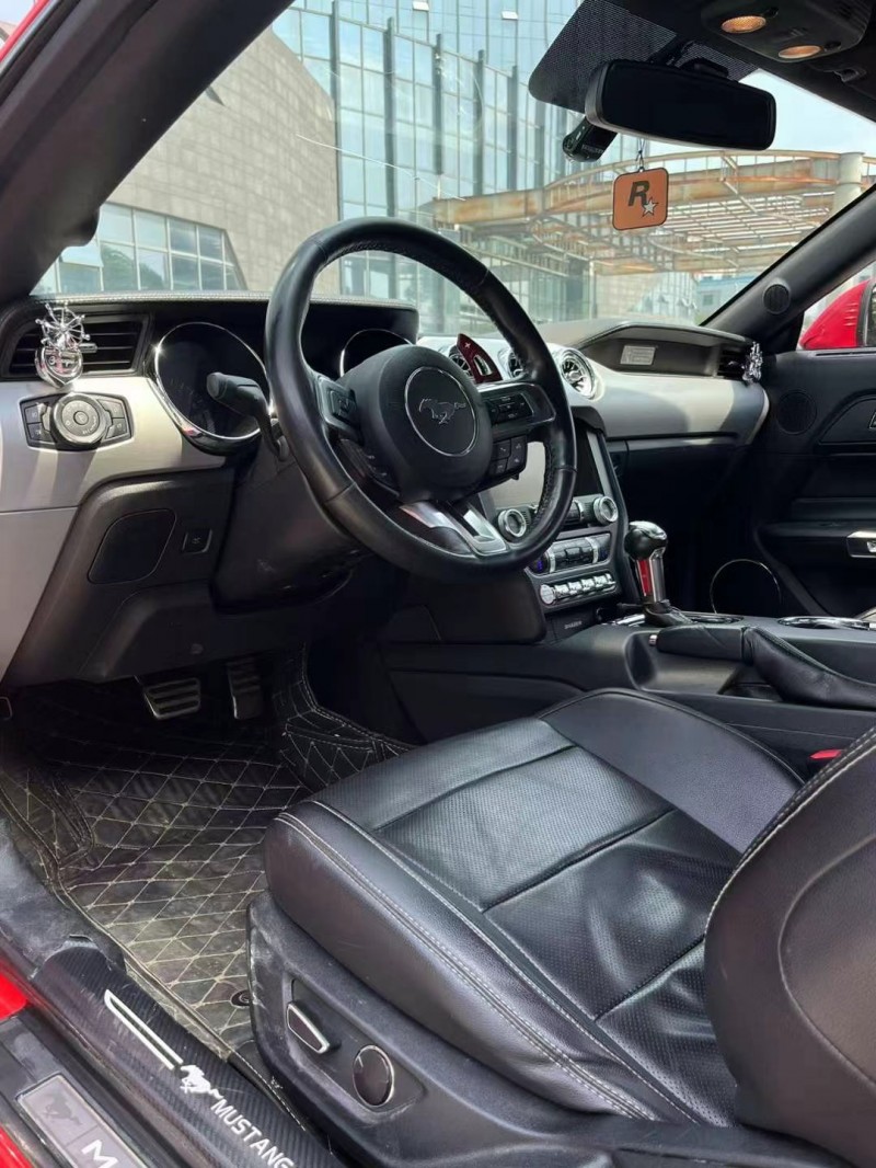 佛山16年福特野马4