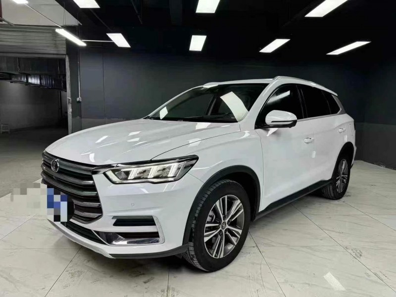 成都20年比亚迪宋2