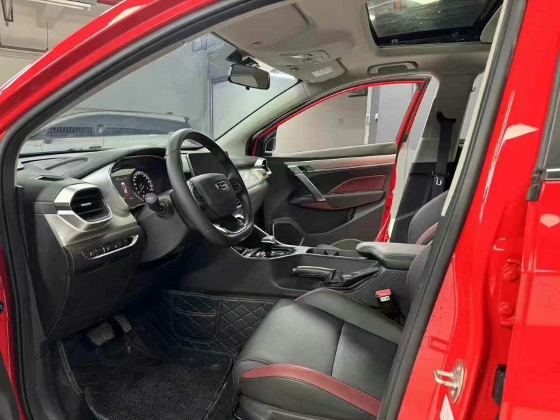 成都21年吉利缤越7