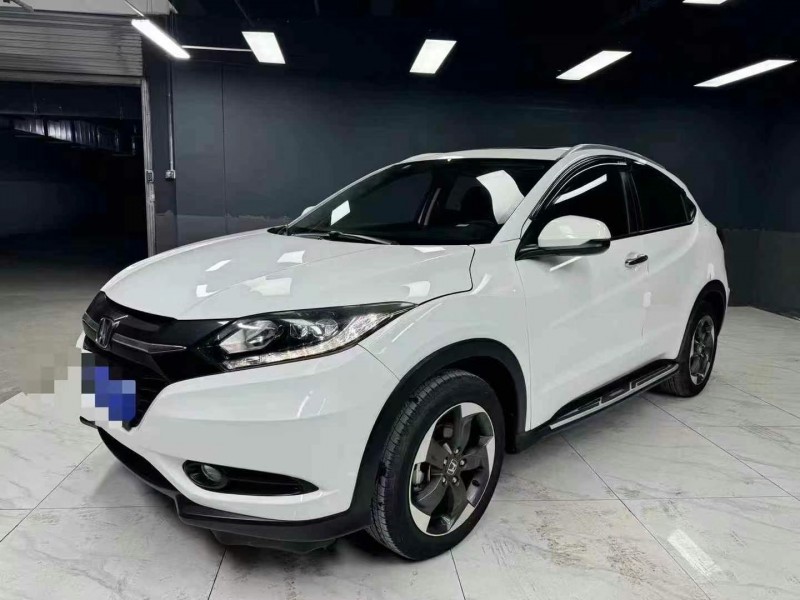 成都19年本田缤智2