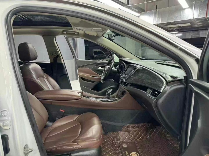 成都15年别克昂科威9