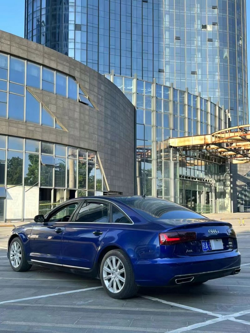 佛山12年奥迪A6L7