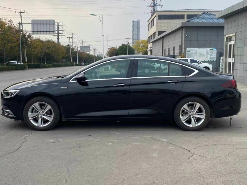 徐州19年别克君威4