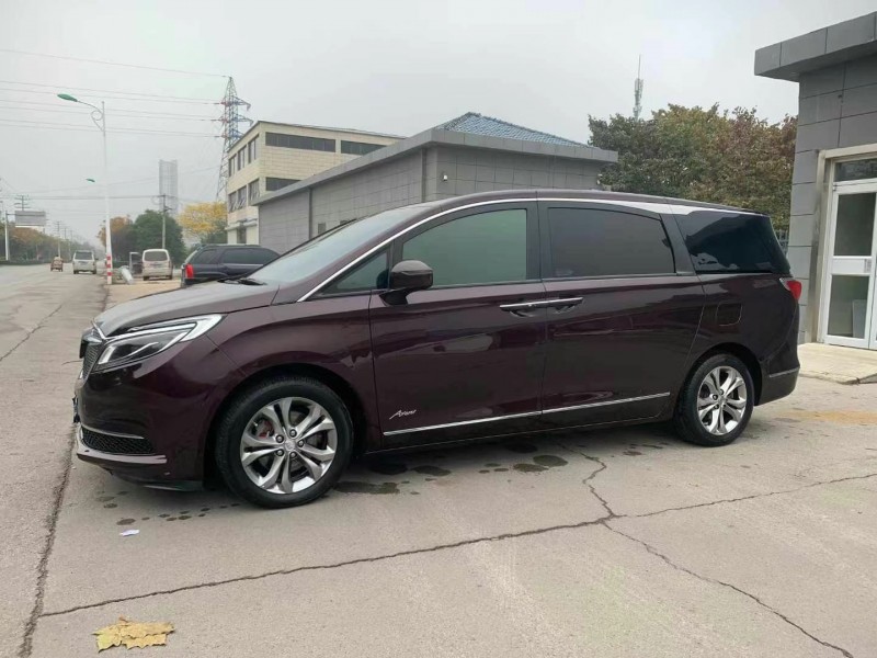 徐州18年别克GL83