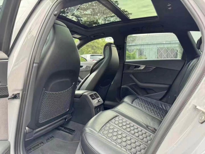 广州19年奥迪RS44