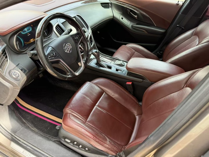 济宁15年别克君越5