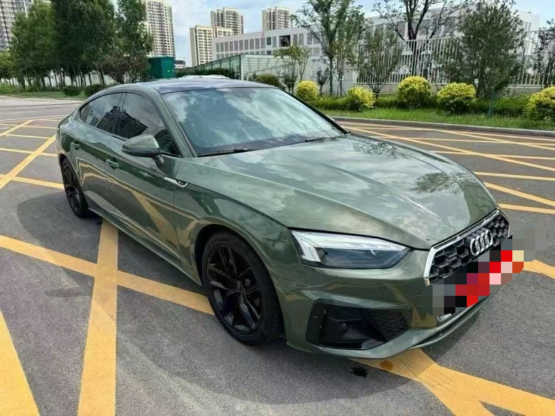 济宁21年奥迪A52