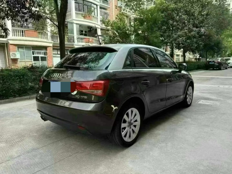 潍坊13年奥迪A16