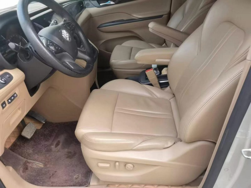 邢台19年别克GL86