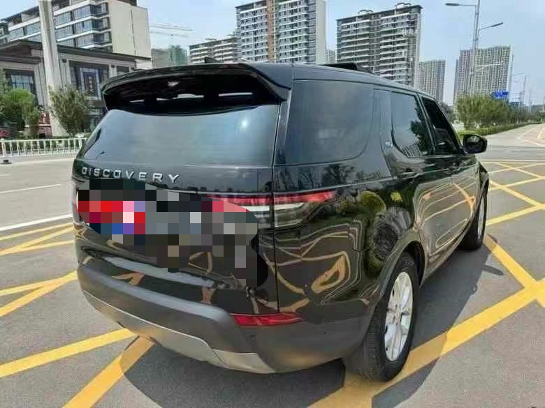 济宁20年路虎发现7