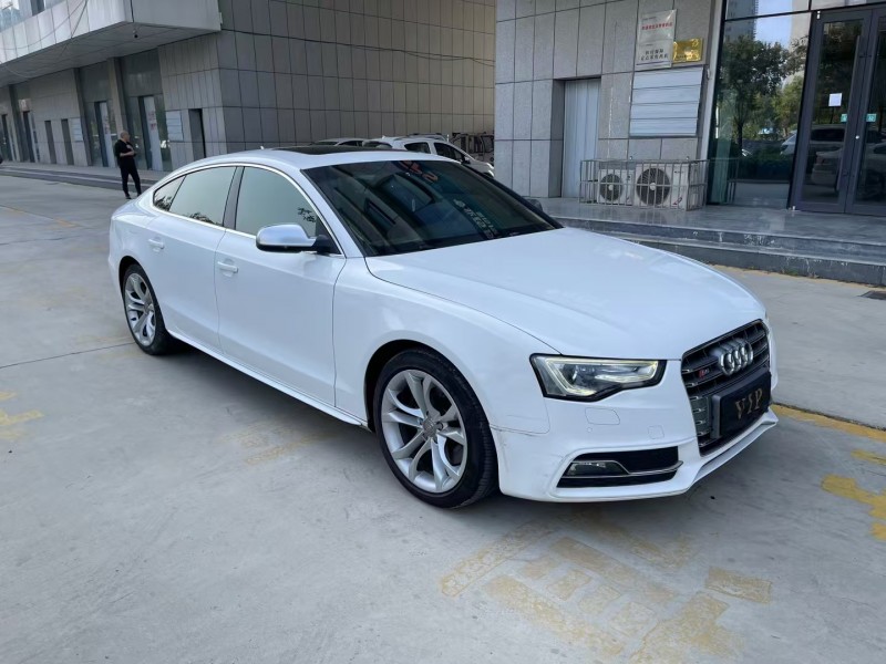 济宁14年奥迪S53