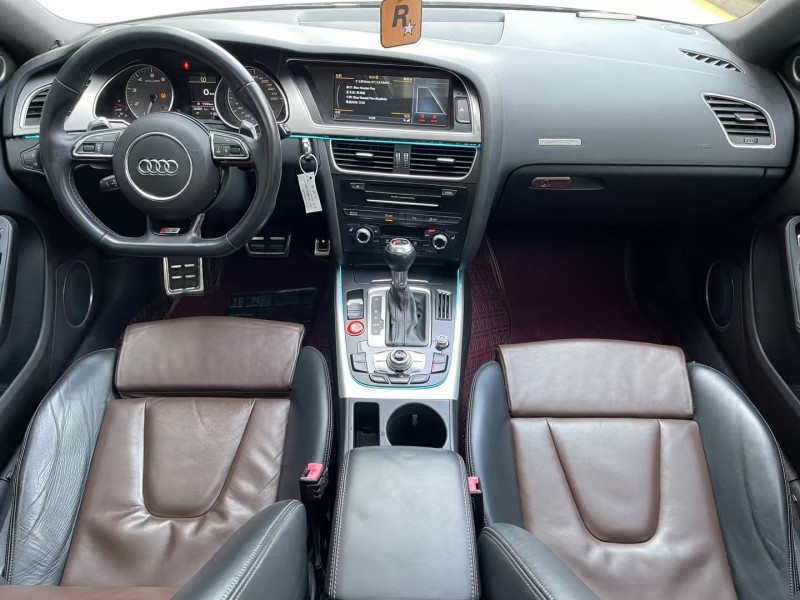 济宁14年奥迪S55