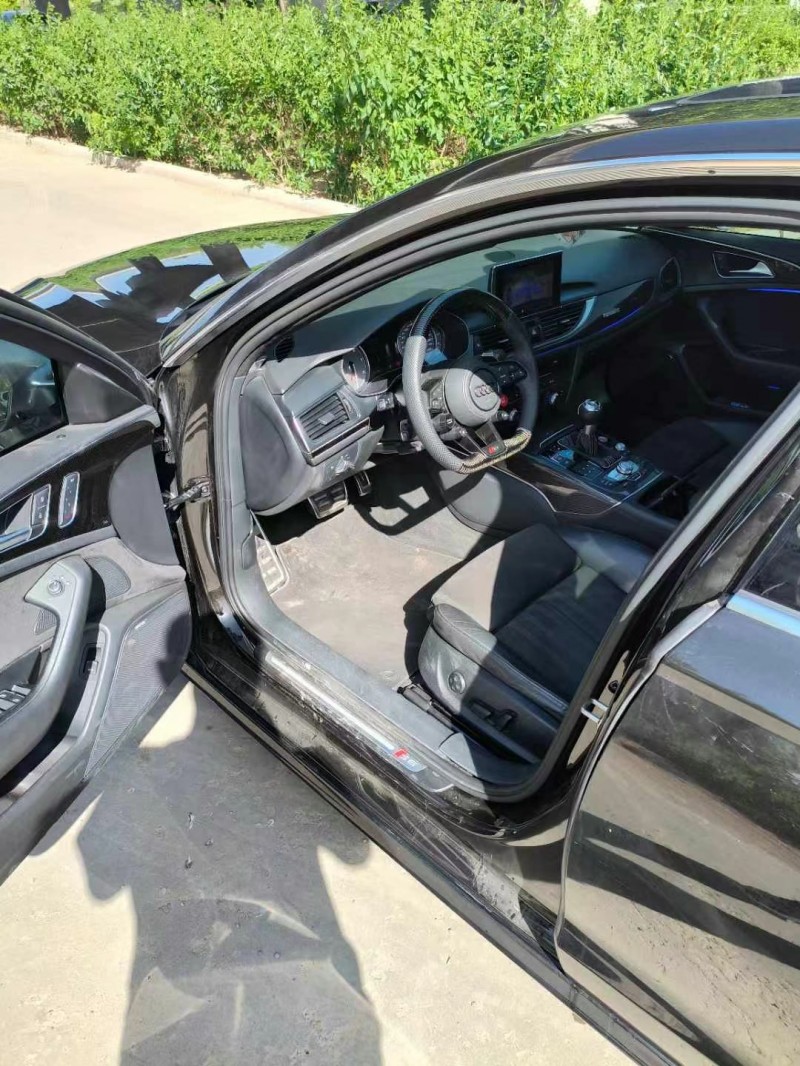 青岛15年奥迪S64