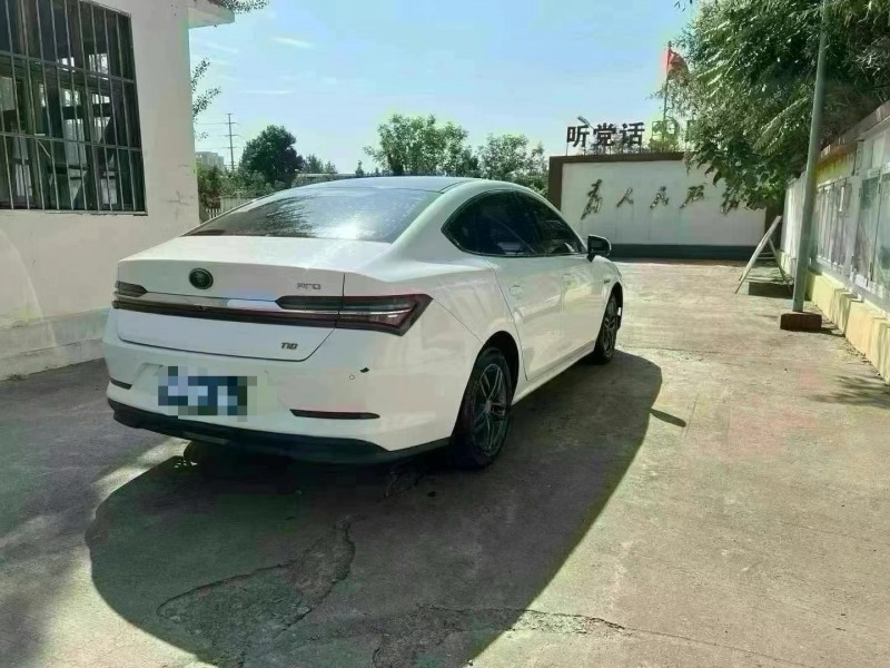 潍坊19年比亚迪秦4