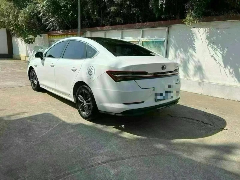 潍坊19年比亚迪秦6