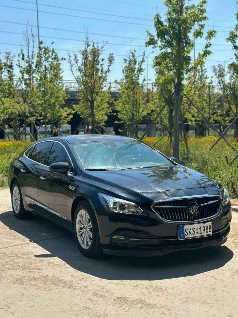 青岛17年别克君越3