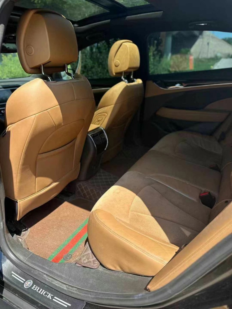 青岛17年别克君越6