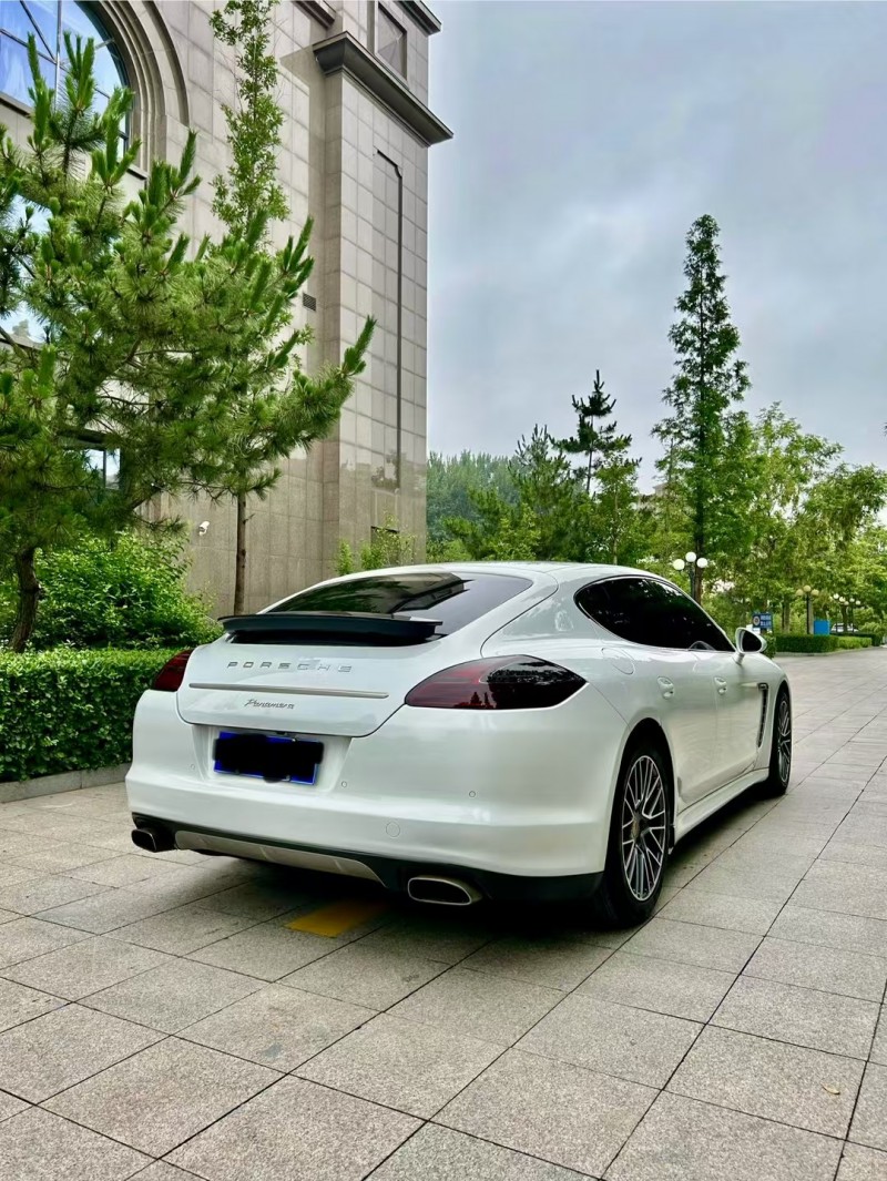 煙臺13年保時捷帕拉梅拉5