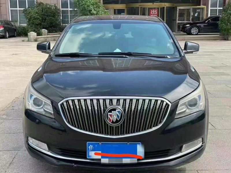 青岛15年别克君越1