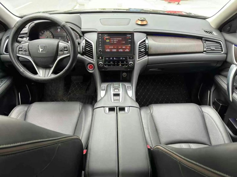 广州23年本田冠道6