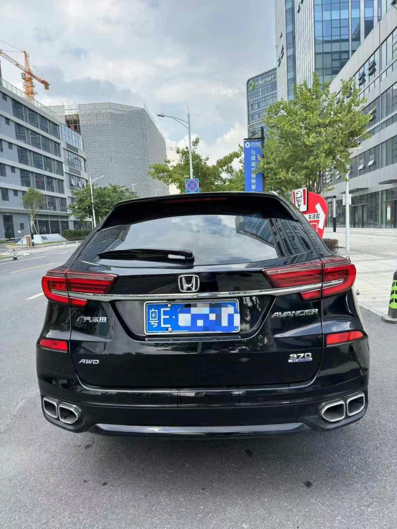 广州23年本田冠道9