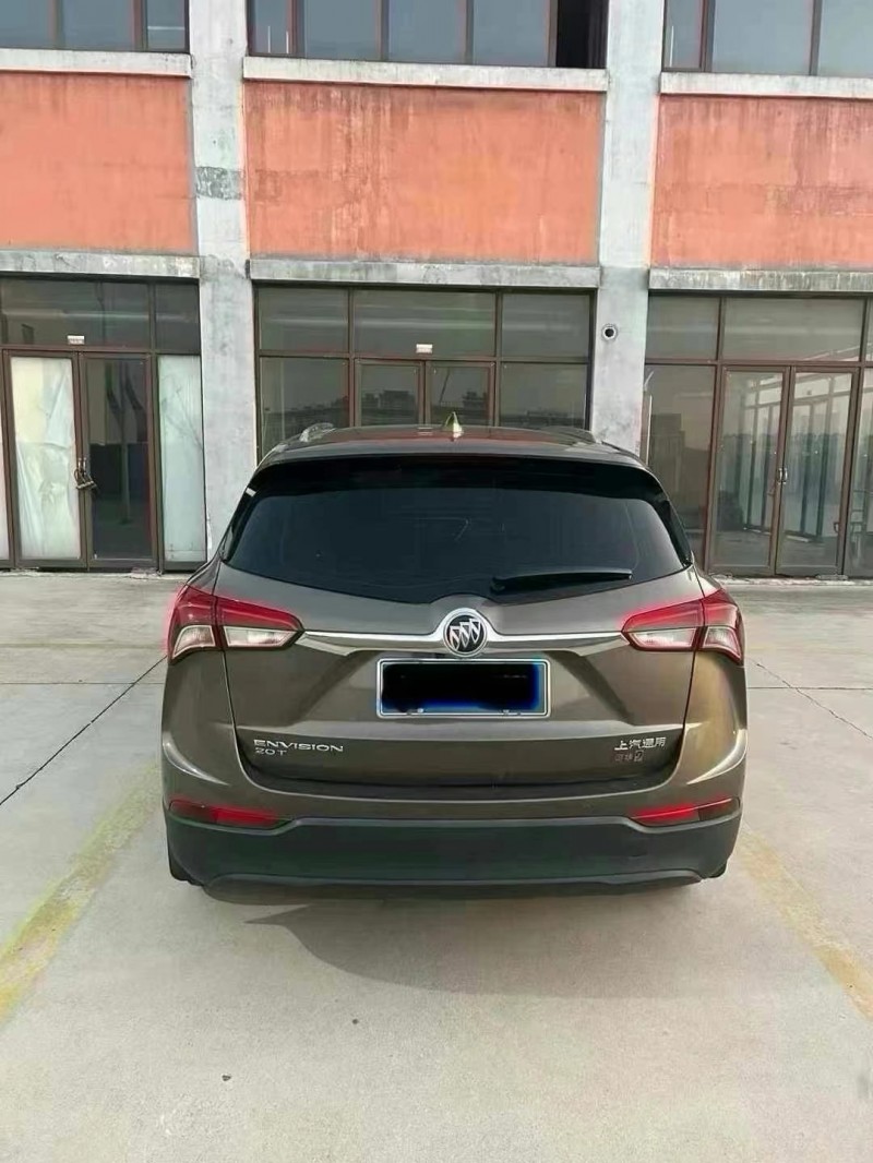 青岛19年别克昂科威9