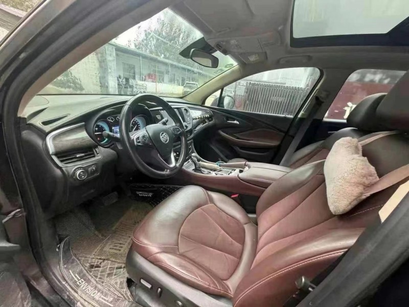 青岛17年别克昂科威4