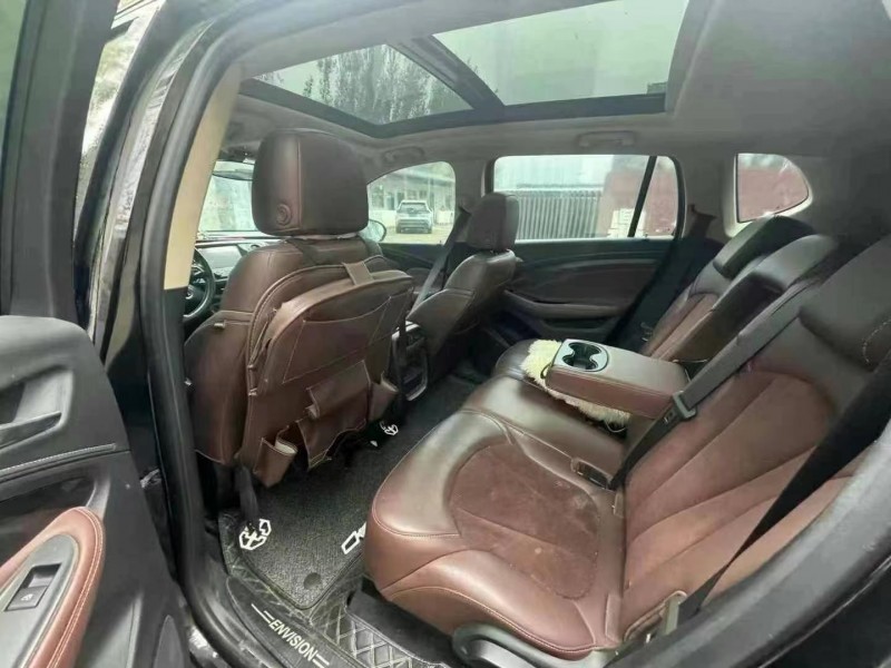 青岛17年别克昂科威5