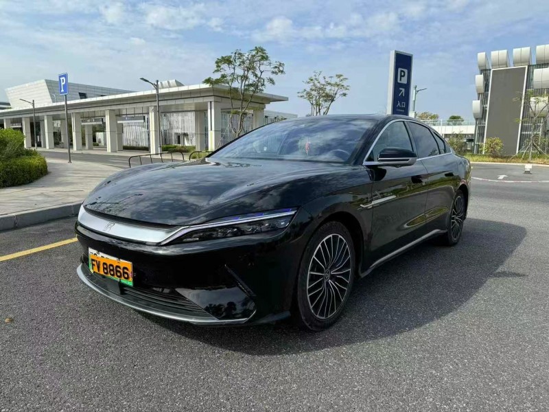 广州22年比亚迪汉3