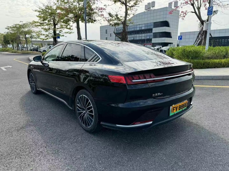 广州22年比亚迪汉7