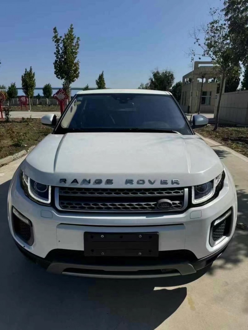 菏泽17年路虎揽胜极光(进口)1