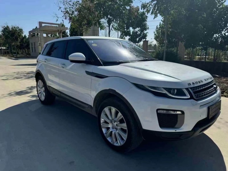 菏泽17年路虎揽胜极光(进口)3