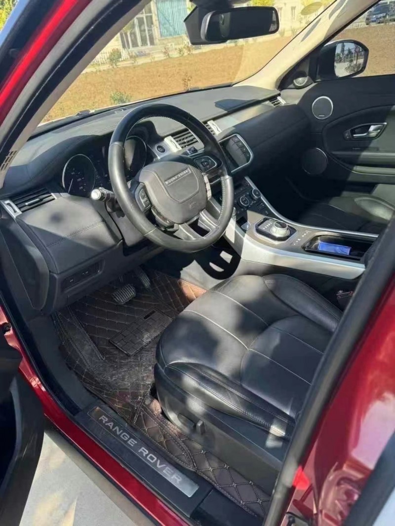 菏泽17年路虎揽胜极光(进口)5