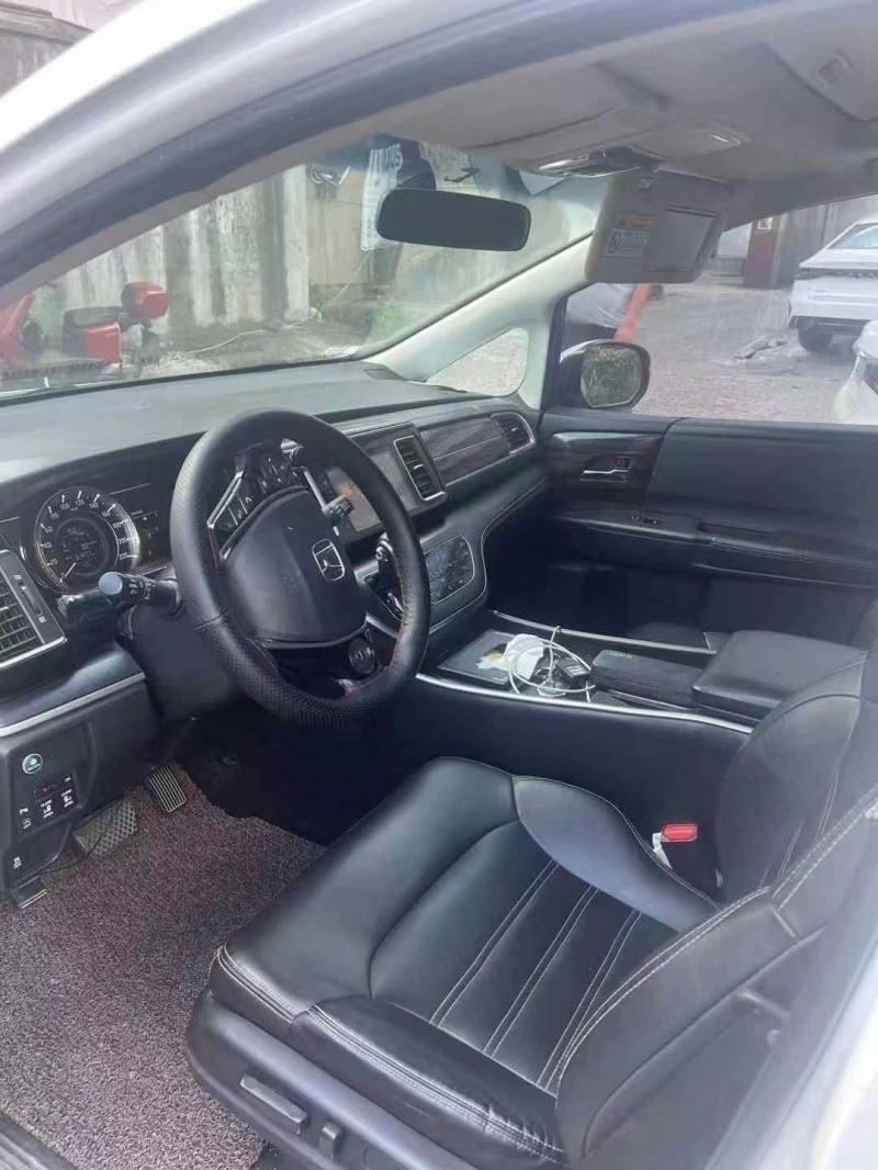 菏泽18年本田艾力绅5