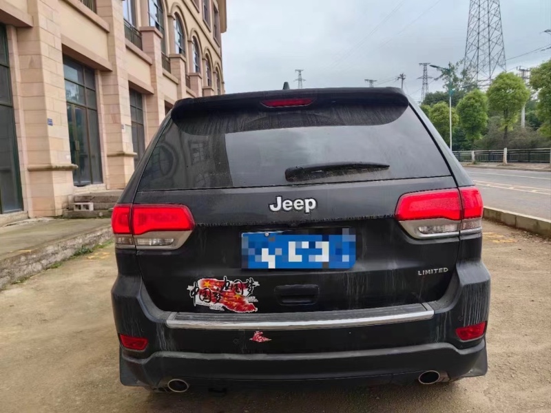 昭通14年Jeep大切諾基5