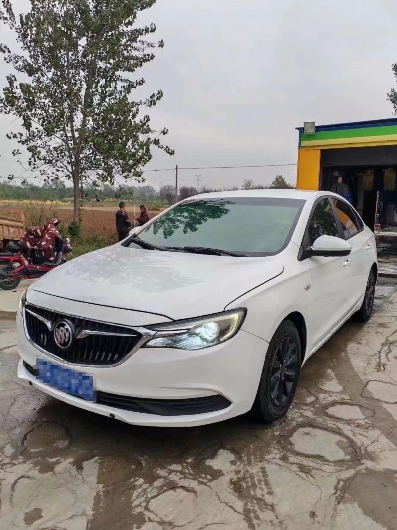 菏泽17年别克英朗2