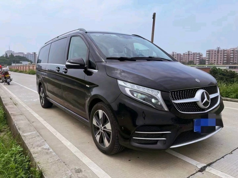 广州21年奔驰V2