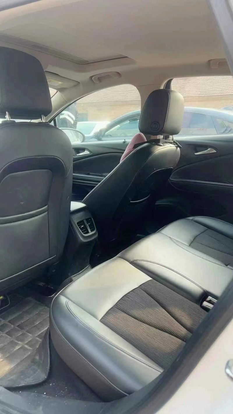 菏泽18年别克威朗3