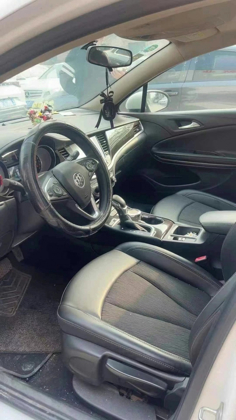 菏泽18年别克威朗6