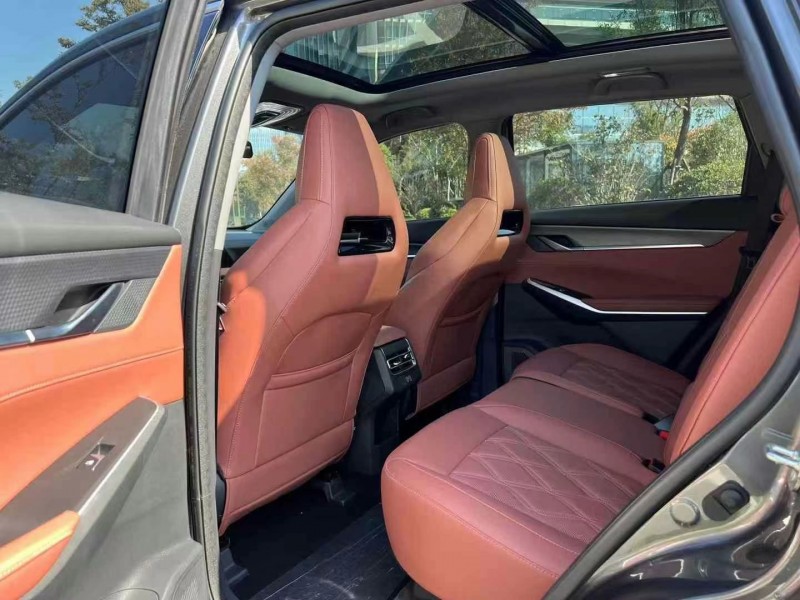 盐城24年长安汽车CS758