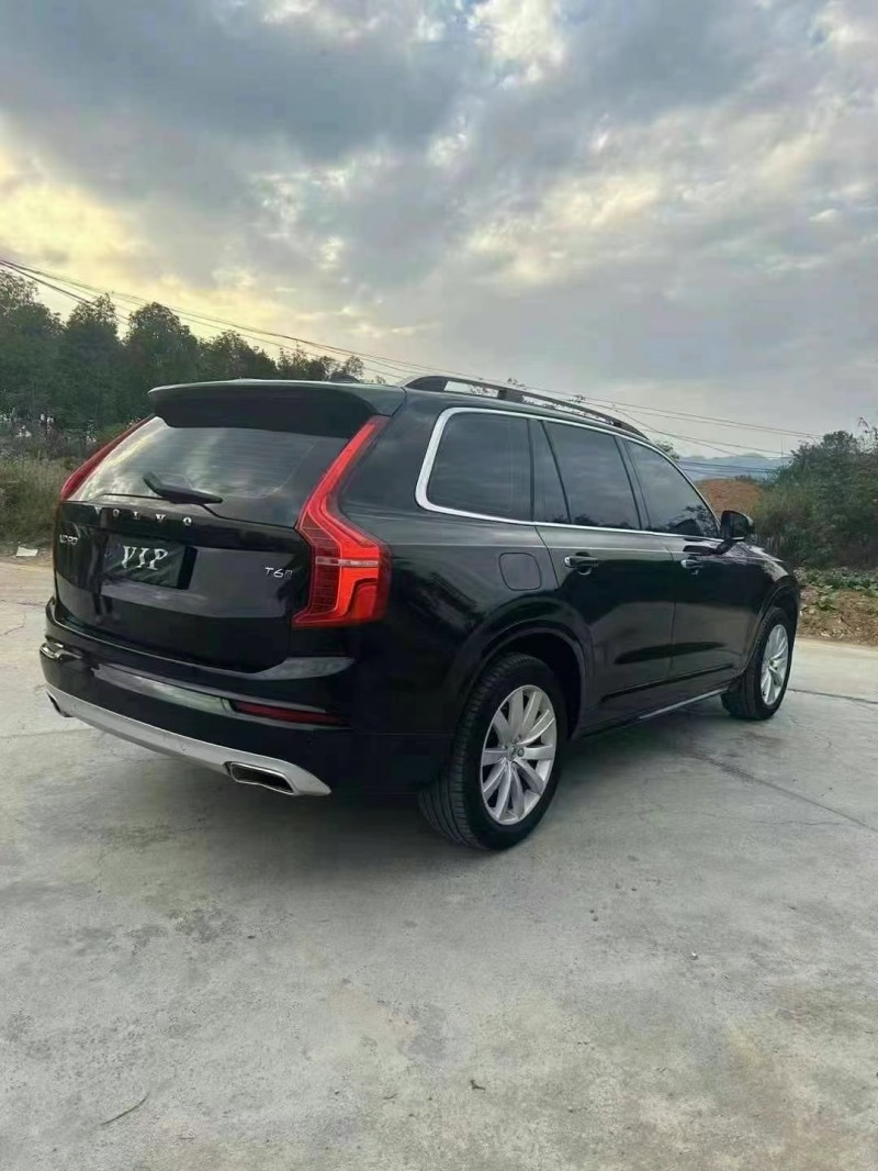 重慶17年沃爾沃XC909