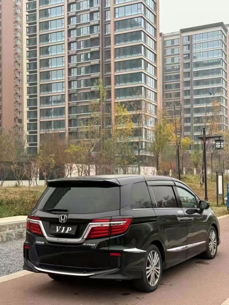 潍坊18年本田艾力绅4