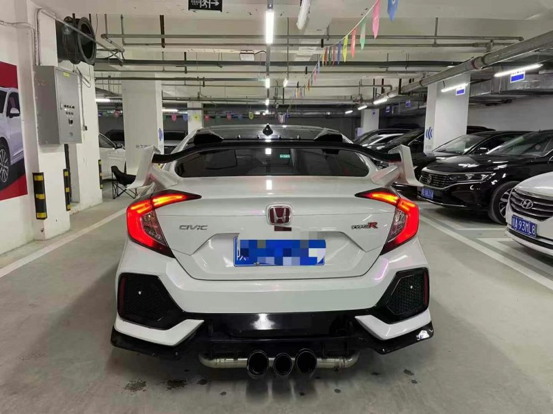 成都18年本田思域4