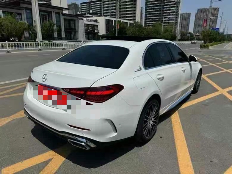 济宁22年奔驰C8