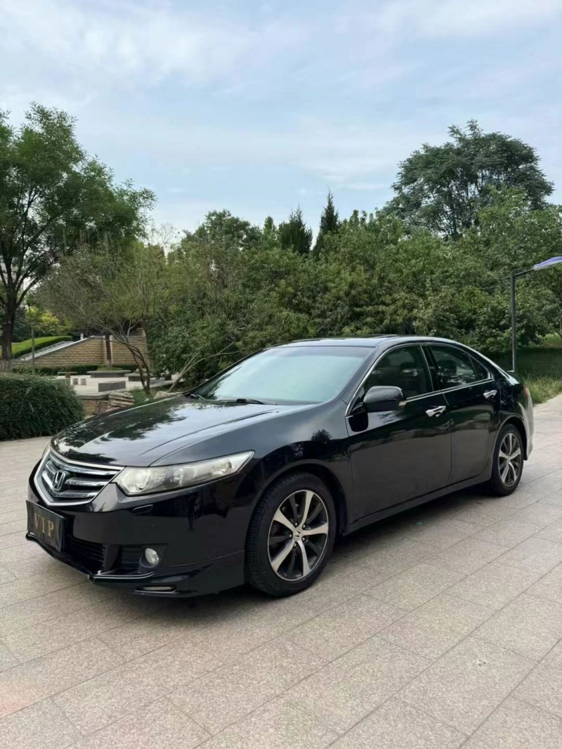 邢台12年本田思铂睿2